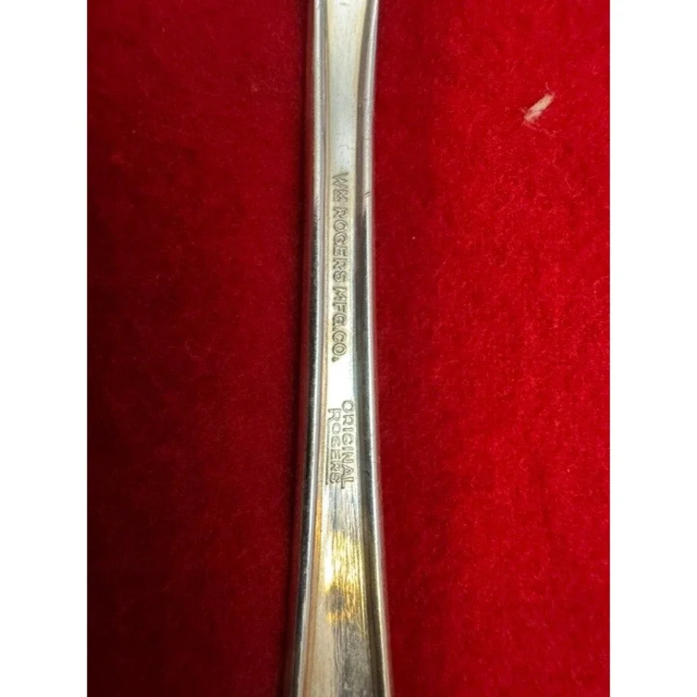 Wm Rogers Mfg Co Silverplate Flatware Set Memory Floral Pattern 50+ Pieces Case
